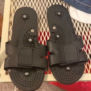Acupressure Sandals Black